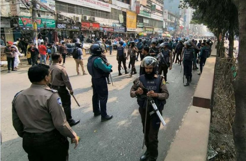 Further clash between Dhaka College- Ideal College at Science Lab