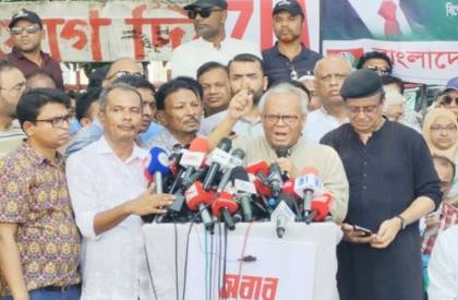 India illagaly sheltering Hasina, Ruhul Kabir Rizvi